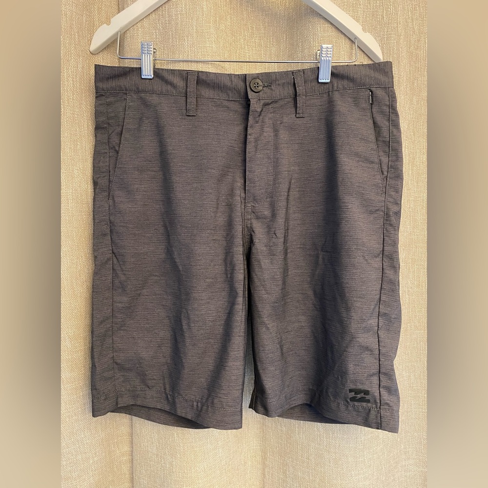 Mens Billabong Boardshorts - Size 31 - Made to submerge